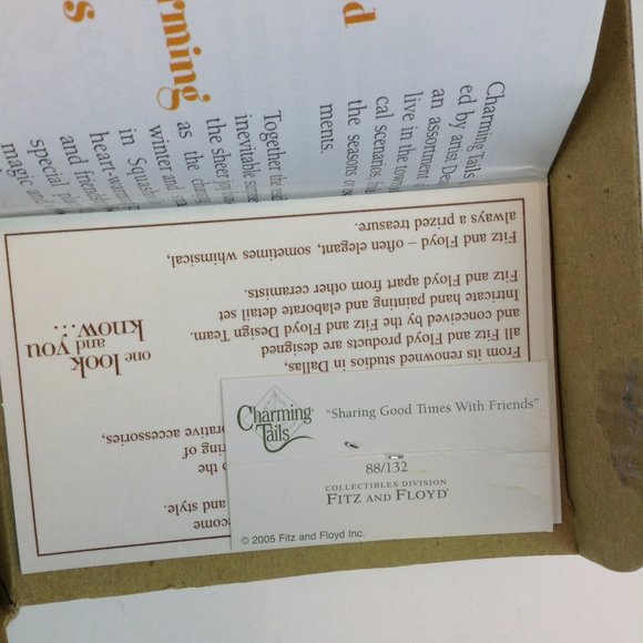 Fitz and Floyd Charming Tails Figurine "Sharing Good Time with Friends" - Picture 15 of 16